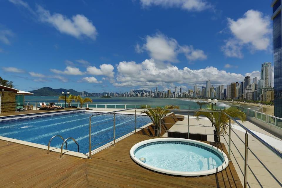Apartment Em Predio Com Vista Encantadora